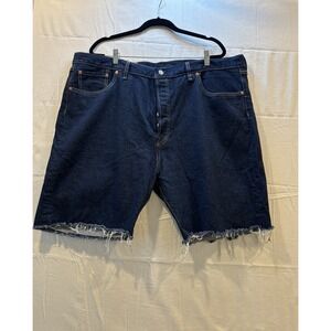 NWT Levi's 501 Men's Classic Fit Blue Denim Shorts with Frayed Hem Size 44